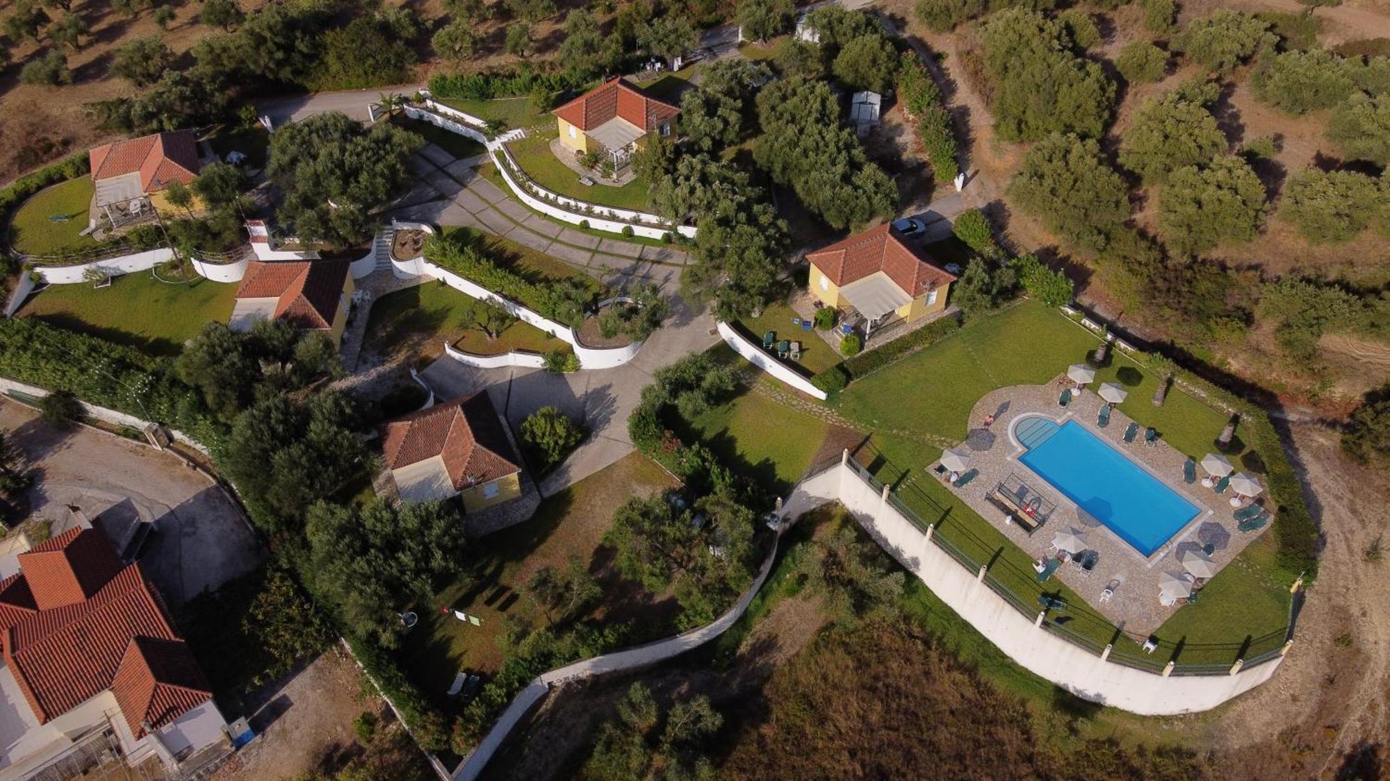 Thermanti Villas Szpartiá Kültér fotó